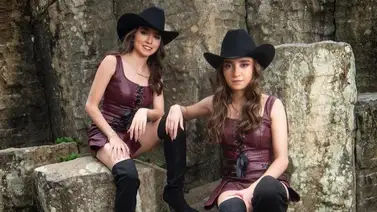 La conmovedora historia del dúo regional mexicano Las Marías: su padre fue deportado y cruzaban a Estados Unidos para ir a la escuela La conmovedora historia del dúo regional mexicano Las Marías: su padre fue deportado y cruzaban a Estados Unidos para ir a la escuela