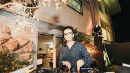 Venezolana crea el himno de voluntarios para el Mundial 2026