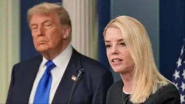 Donald Trump destituye a la fiscal general Pam Bondi: motivos detrás de su salida Donald Trump destituye a la fiscal general Pam Bondi: motivos detrás de su salida