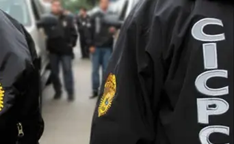 Capturan a sexagenaria por comercializar videos íntimos de su propia nieta