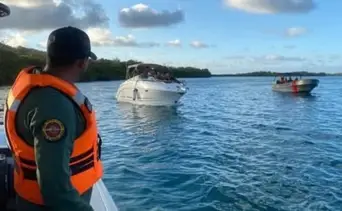 Fuerte oleaje voltea lanchas con turistas en Chichiriviche: revelan listado de los heridos