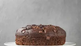 Delicioso pastel de chocolate: listo en 50 minutos y con menos de diez ingredientes