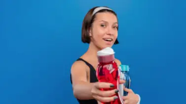 El mito de los dos litros de agua: ¿por qué los electrolitos son la verdadera clave de la hidratación? El mito de los dos litros de agua: ¿por qué los electrolitos son la verdadera clave de la hidratación?