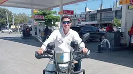 Acusado de espionaje en 2025: el francés Julien Février sale de El Rodeo I tras 15 meses de prisión