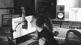 ¿La nueva era de Ariana Grande? Las imágenes que confirman que su próximo álbum está en camino