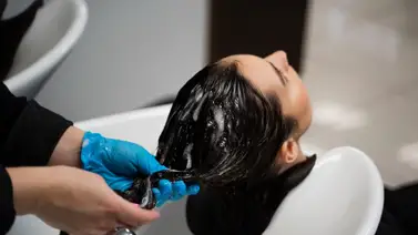 Descubre el sorprendente beneficio de aplicar azúcar en el cabello: mantenlo sano y hermoso sin necesidad de ir a la peluquería Descubre el sorprendente beneficio de aplicar azúcar en el cabello: mantenlo sano y hermoso sin necesidad de ir a la peluquería