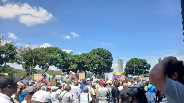 Avanzan hacia Miraflores marchas en Caracas este 9 de abril: reportan enfrentamientos con la PNB Avanzan hacia Miraflores marchas en Caracas este 9 de abril: reportan enfrentamientos con la PNB