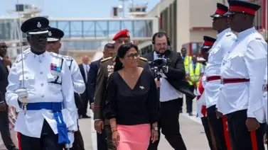 Delcy Rodríguez llega a Granada: primer viaje internacional como mandataria Delcy Rodríguez llega a Granada: primer viaje internacional como mandataria