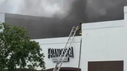 Imágenes: Reportan incendio en un restaurante venezolano en Miami-Dade