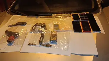 "Tenían explosivos y armas de fuego": caen tres venezolanos vinculados con banda de extorsionadores "Tenían explosivos y armas de fuego": caen tres venezolanos vinculados con banda de extorsionadores