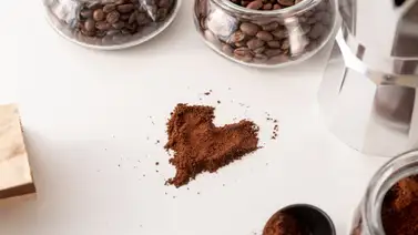 Los restos del café pueden ser un gran tesoro: estos son los usos milagrosos en tu hogar y sin dañar el ambiente Los restos del café pueden ser un gran tesoro: estos son los usos milagrosos en tu hogar y sin dañar el ambiente