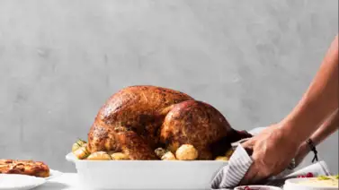 El secreto del asado perfecto: la técnica de los expertos para un pollo al horno infalible y económico El secreto del asado perfecto: la técnica de los expertos para un pollo al horno infalible y económico