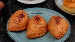 ¿Empanadas de manzana? Un desayuno o merienda que puedes preparar muy fácil y con menos de 8 ingredientes
