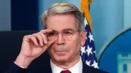 Secretario del Tesoro de EEUU prevé que la gasolina bajará a $3: ¿a partir de cuándo?