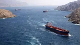 Estrecho de Ormuz: Irán anuncia rutas de navegación tras alto el fuego