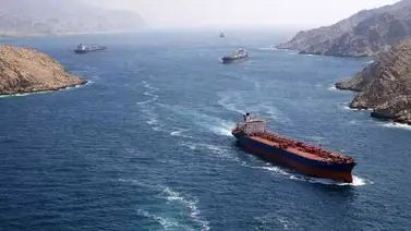 Estrecho de Ormuz: Irán anuncia rutas de navegación tras alto el fuego Estrecho de Ormuz: Irán anuncia rutas de navegación tras alto el fuego