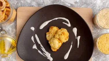 Sirve una entrada de lujo en casa con calidad de chef: paso a paso para elaborar tenders de coliflor al horno Sirve una entrada de lujo en casa con calidad de chef: paso a paso para elaborar tenders de coliflor al horno