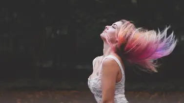 Cuida tu cabello decolorado con este aceite natural rico en vitaminas: conoce cómo debes aplicarlo para aprovechar sus propiedades Cuida tu cabello decolorado con este aceite natural rico en vitaminas: conoce cómo debes aplicarlo para aprovechar sus propiedades