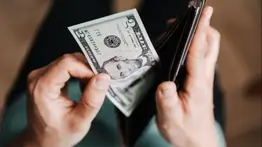 Asobanca: ¿Conviene dolarizar Venezuela?