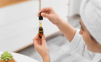 Es viral y todos hablan de él: ¿Sabes para qué sirve el aceite de centella asiática y quienes lo pueden usar?  