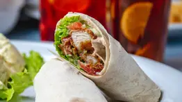 Versátiles, fáciles y muy deliciosos: ¡Prepara burritos de atún en solo cinco pasos y a muy bajo costo!