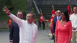 Primeras imágenes de Gustavo Petro junto a Delcy Rodríguez: avances