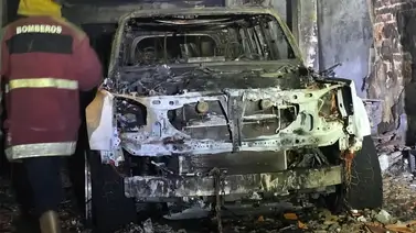 Incendio deja ocho vehículos calcinados en Táchira: rescatan a una mujer y tres mascotas Incendio deja ocho vehículos calcinados en Táchira: rescatan a una mujer y tres mascotas