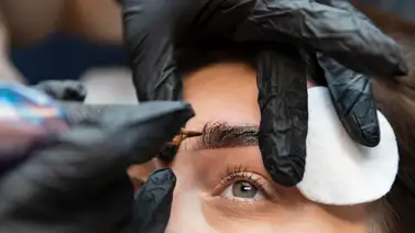 Descubre cuál es el ingrediente que pigmenta tus cejas fácil y rápido: así debes utilizarlo Descubre cuál es el ingrediente que pigmenta tus cejas fácil y rápido: así debes utilizarlo