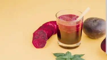 Conoce cuáles son los beneficios que aporta el jugo de remolacha al hígado Conoce cuáles son los beneficios que aporta el jugo de remolacha al hígado