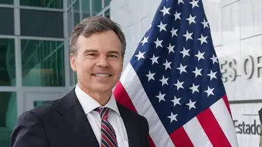 John Barret recorrió Caracas: comió arepa y visitó lugares emblemáticos de la ciudad John Barret recorrió Caracas: comió arepa y visitó lugares emblemáticos de la ciudad