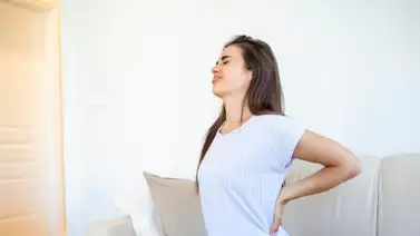 Combate el dolor de espalda con esta infusión natural rica en propiedades antinflamatorias: esta es la cantidad que debes ingerir al día Combate el dolor de espalda con esta infusión natural rica en propiedades antinflamatorias: esta es la cantidad que debes ingerir al día