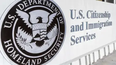 ¿Qué pasará con tu solicitud de asilo si no pagas la cuota anual a USCIS? ¿Qué pasará con tu solicitud de asilo si no pagas la cuota anual a USCIS?
