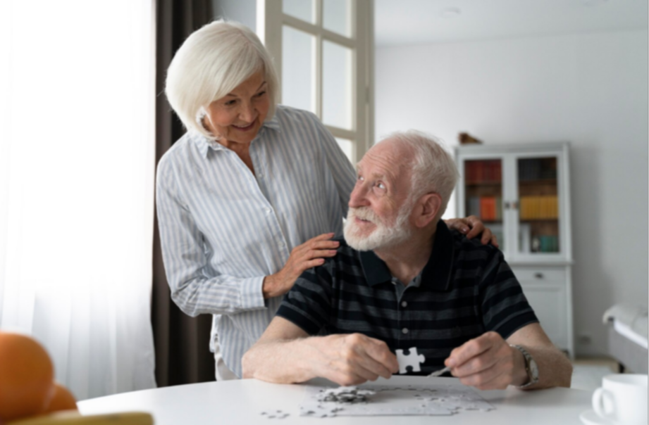 Inteligencia artificial logra identificar el Alzheimer mediante la voz: avance científico en universidad española que impacta al mundo