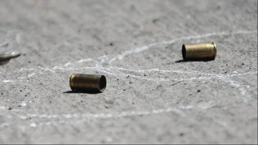 Cinco venezolanos detenidos tras persecución y tiroteo: ocultaban armas y municiones en una vivienda