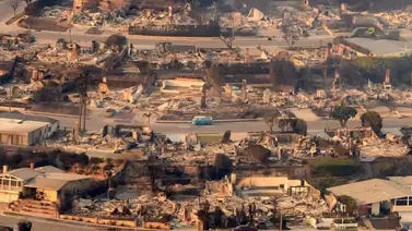 Autoridades de Los Ángeles en alerta por ola de robos en viviendas de Altadena Autoridades de Los Ángeles en alerta por ola de robos en viviendas de Altadena