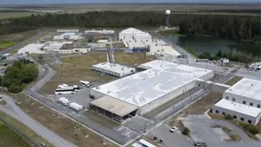 Denuncian violaciones a los derechos de inmigrantes en centro de detención de Miami: aquí los detalles Denuncian violaciones a los derechos de inmigrantes en centro de detención de Miami: aquí los detalles