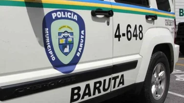 Mujer obliga a su hijo a pedir limosna en Las Mercedes: agrede a conductores que se niegan a colaborar