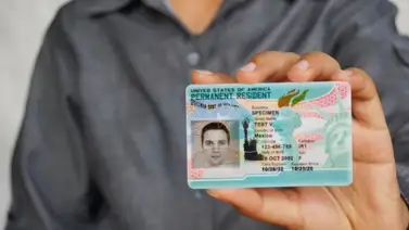 uscis-advierte-inmigrantes uscis-advierte-inmigrantes