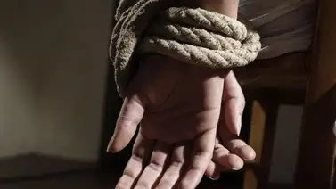 Mujer en Estados Unidos huye de su secuestrador: la golpeaba salvajemente por una deuda Mujer en Estados Unidos huye de su secuestrador: la golpeaba salvajemente por una deuda