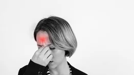 Conoce cuál es la infusión que alivia el dolor de cabeza: así debes tomarla