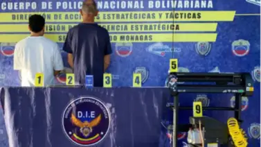 PNB desmantela taller para falsificación de placas vehiculares: detienen a dos hombres tras ofrecer servicios por Facebook PNB desmantela taller para falsificación de placas vehiculares: detienen a dos hombres tras ofrecer servicios por Facebook