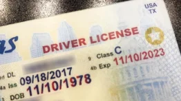 Quedan tres días para que entre en vigor la Real ID: estos son los requisitos y así puede tramitarla