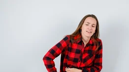 Se confunde con quistes de ovarios: la apendicitis se puede ocultar en estos síntomas