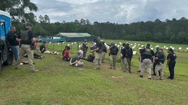 Redadas ICE en Mississippi: arrestan a inmigrantes indocumentados en un sitio de pelea de gallos