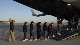 Esto le cuesta a Estados Unidos deportar a un inmigrante indocumentado: cifras oficiales 