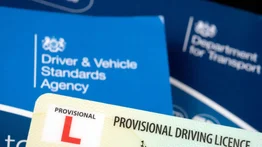 Licencia provisional en Estados Unidos: cómo y quiénes pueden obtenerla
