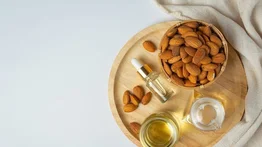 Cabello espectacular: aplica aceite de almendras desde la raíz hasta las puntas