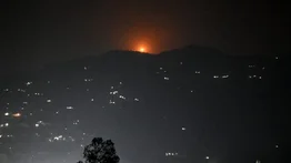 India lanza misiles contra Pakistán en represalia por la muerte de turistas: múltiples zonas civiles reciben impacto
