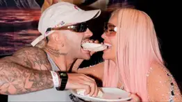 Karol G revela qué hace especial su relación con Feid: Él entiende mi mundo, y eso lo cambia todo