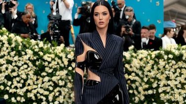 Katy Perry sorprende a sus fans con inesperada reacción tras su “asistencia” a la Met Gala 2025